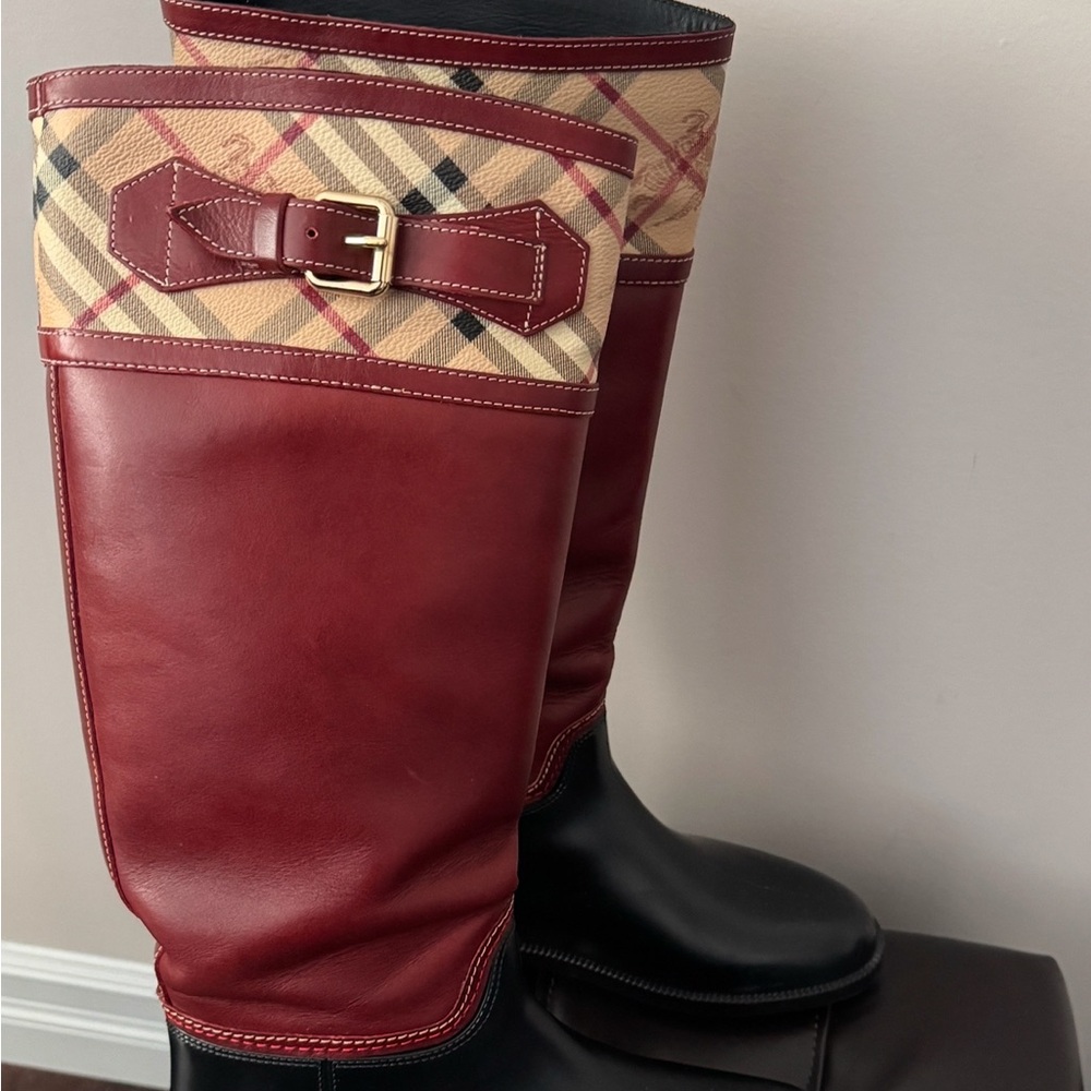 Burberry rain boot authentic magahoni red size 40